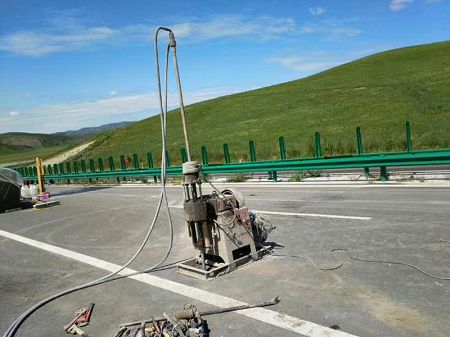 高安公路地基基础注浆加固